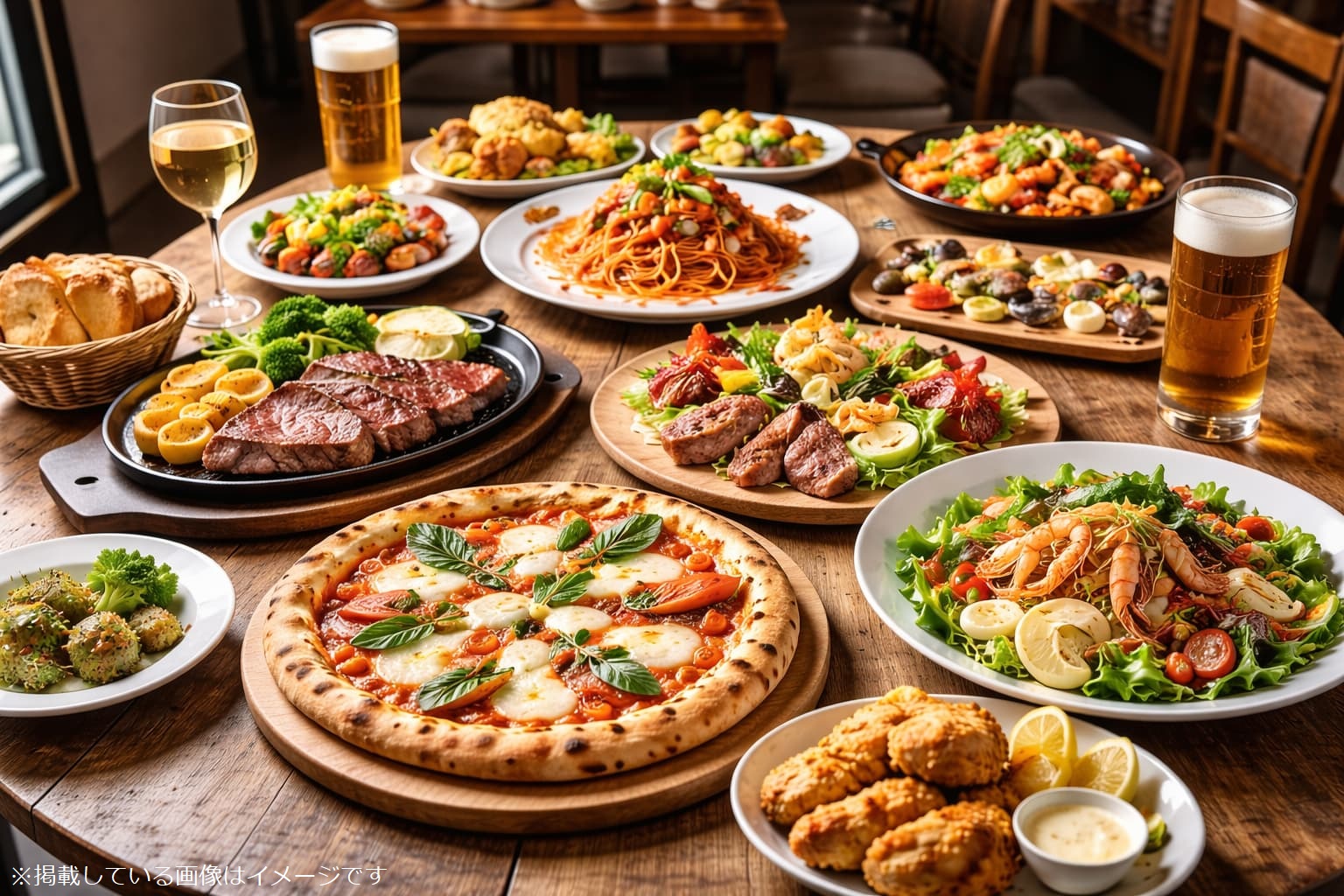 テーブルに並ぶ料理の数々